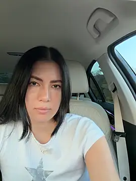 Foto porno ClaireBree descoperita pe video chat pe KUR.ro