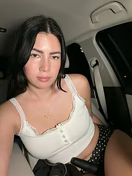 Foto porno ClaireBree descoperita pe video chat pe KUR.ro