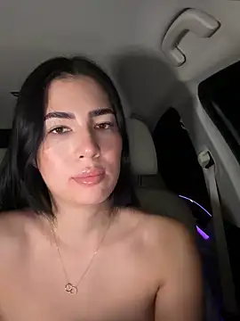 Foto porno ClaireBree descoperita pe video chat pe KUR.ro