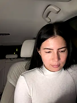 Foto porno ClaireBree descoperita pe video chat pe KUR.ro