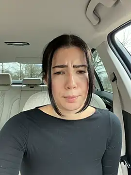 Foto porno ClaireBree descoperita pe video chat pe KUR.ro