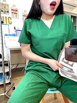 Foto porno Sex online cu Clinic_Sexy pe KUR.ro