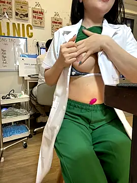 Foto porno Sex online cu Clinic_Sexy pe KUR.ro