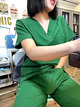 Foto porno Sex online cu Clinic_Sexy pe KUR.ro