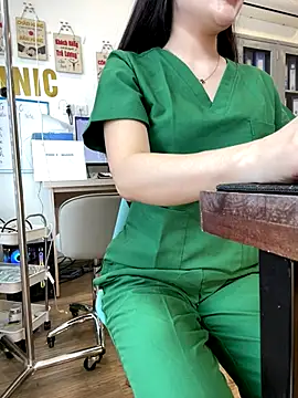 Foto porno Sex online cu Clinic_Sexy pe KUR.ro