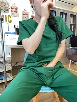 Foto porno Sex online cu Clinic_Sexy pe KUR.ro