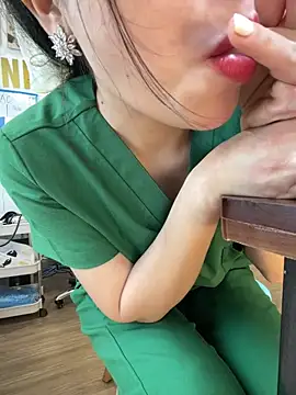 Foto porno Sex online cu Clinic_Sexy pe KUR.ro