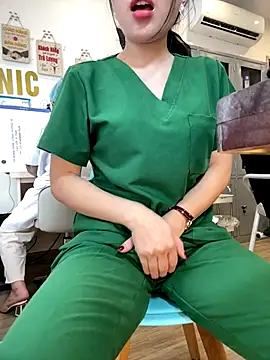 Foto porno Sex online cu Clinic_Sexy pe KUR.ro