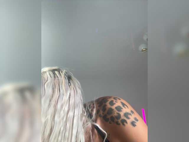 Foto porno Nebunii pe chat marca Cristalkate pe KUR.ro