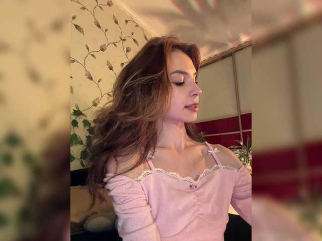 Foto porno Nebunii pe chat marca CutieDollBC pe KUR.ro