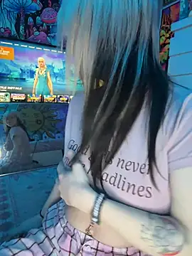 Foto porno Nebunii pe chat marca Cutiepiespanks pe KUR.ro