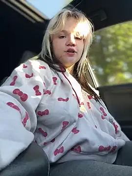 Foto porno Nebunii pe chat marca Cutiepiespanks pe KUR.ro