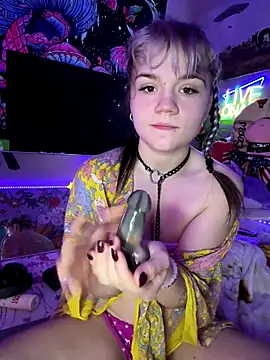 Foto porno Nebunii pe chat marca Cutiepiespanks pe KUR.ro