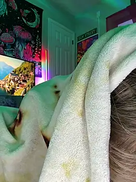 Foto porno Nebunii pe chat marca Cutiepiespanks pe KUR.ro