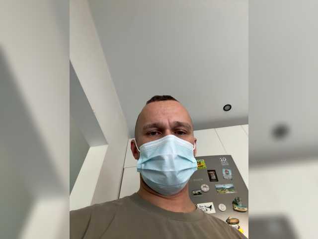 Foto porno Sex online cu Daddyyyc pe KUR.ro