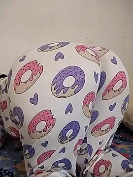 Foto porno Nebunii pe chat marca Dalou3a-69 pe KUR.ro