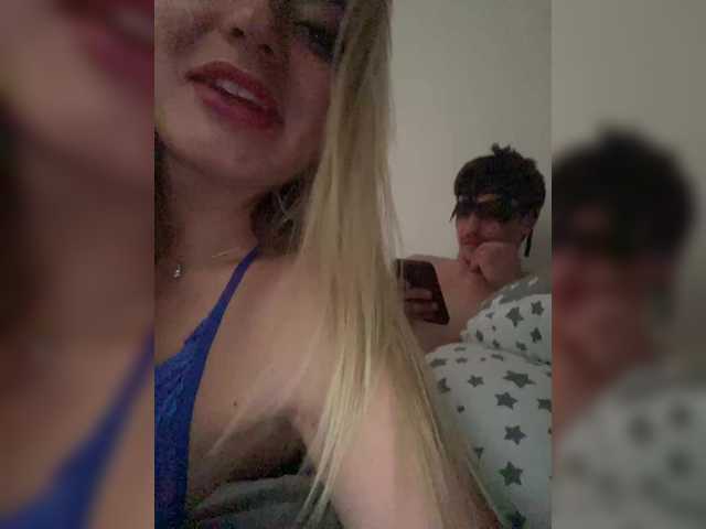 Foto porno Nebunii pe chat marca Dlalala pe KUR.ro