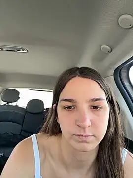 Foto porno DoriDeluxe66 vrea sex pe StripChat pe KUR.ro