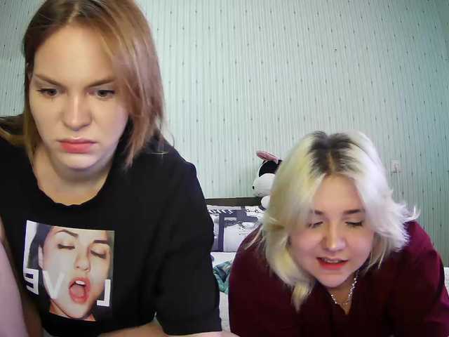 Foto porno DoubleChris se dezbraca la web pe BongaCams pe KUR.ro