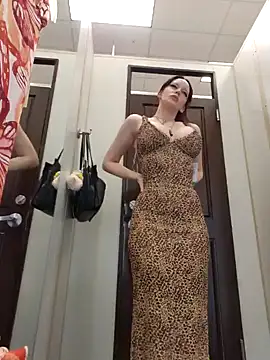 EVILYN vrea sex pe StripChat