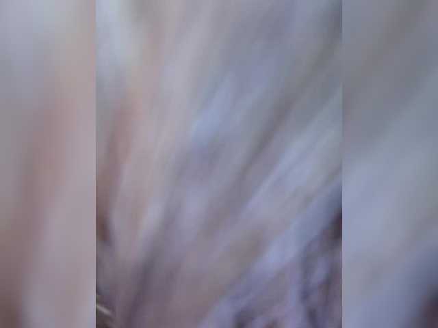 Foto porno Ellidi se dezbraca la web pe BongaCams pe KUR.ro