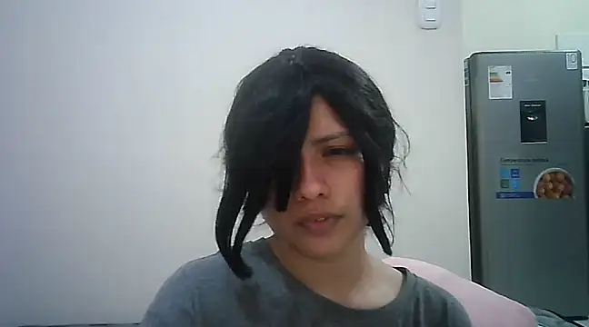 Foto porno Elsa_sweet descoperita pe video chat pe KUR.ro