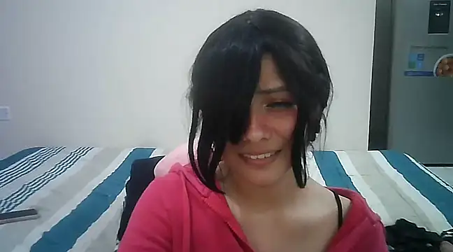 Foto porno Elsa_sweet descoperita pe video chat pe KUR.ro