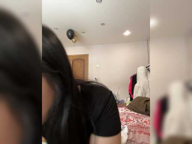 Foto porno Ganduri murdare cu EmyEva pe KUR.ro