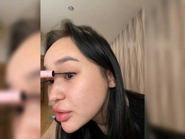 Foto porno Ganduri murdare cu EmyEva pe KUR.ro