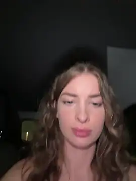 Foto porno Ce sexy este EvieEvans pe KUR.ro