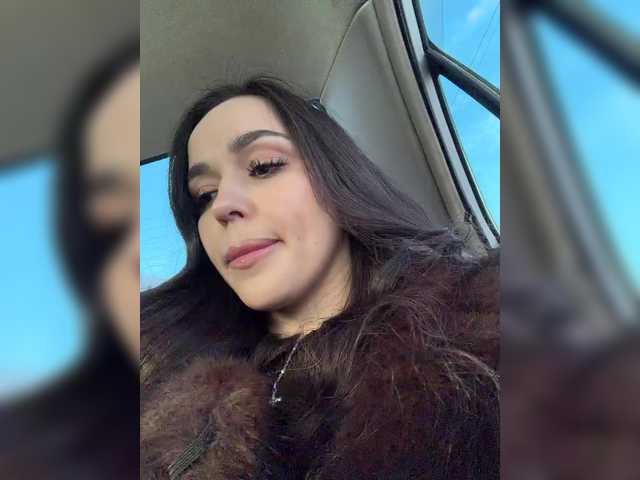 Foto porno EwaBrown ne arata tot la camera pe KUR.ro