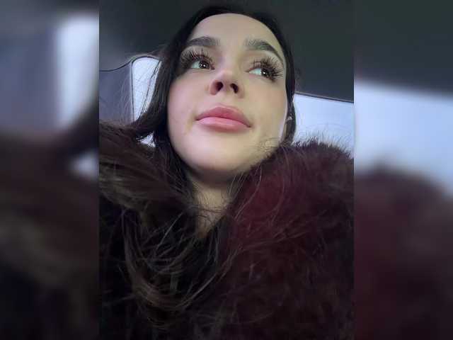 Foto porno EwaBrown ne arata tot la camera pe KUR.ro