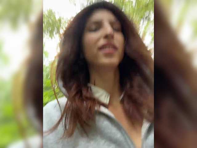 Foto porno Discutii intime cu EwaBrown pe KUR.ro