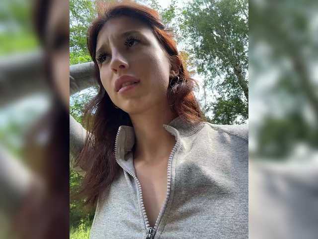 Foto porno Discutii intime cu EwaBrown pe KUR.ro