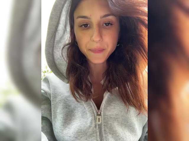 Foto porno Discutii intime cu EwaBrown pe KUR.ro