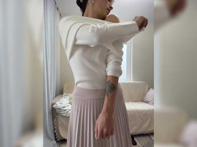 Foto porno EwaBrown ne arata tot la camera pe KUR.ro