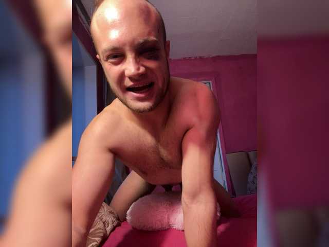 Foto porno Nebunii pe chat marca Family707 pe KUR.ro