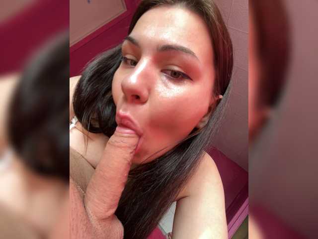 Foto porno Nebunii pe chat marca Family707 pe KUR.ro