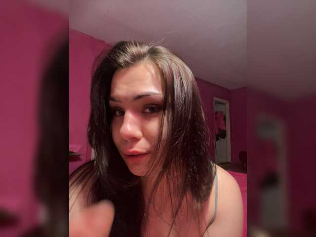 Foto porno Nebunii pe chat marca Family707 pe KUR.ro