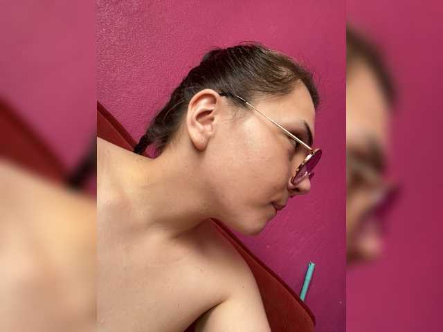 Foto porno Nebunii pe chat marca Family707 pe KUR.ro