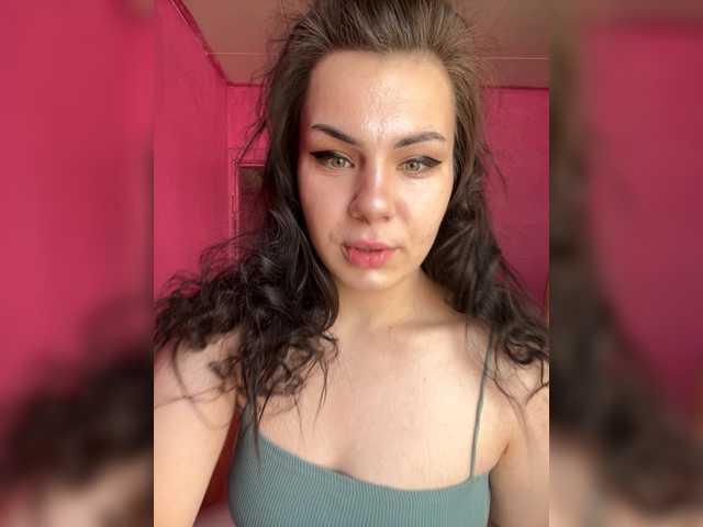 Foto porno Nebunii pe chat marca Family707 pe KUR.ro