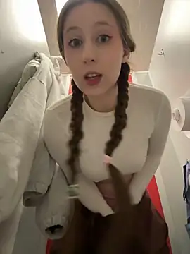 Poza Erotica #1692963 - Dimensiune completa