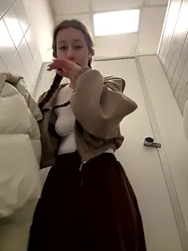 Foto porno Ganduri murdare cu TokionaJoe pe KUR.ro