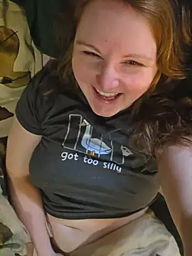 Foto porno GingerSnap33 descoperita pe video chat pe KUR.ro