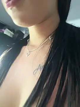 Foto porno Hannaa_blondee vrea sex pe StripChat pe KUR.ro