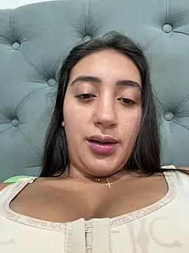 Foto porno Nebunii pe chat marca Hannahoff pe KUR.ro