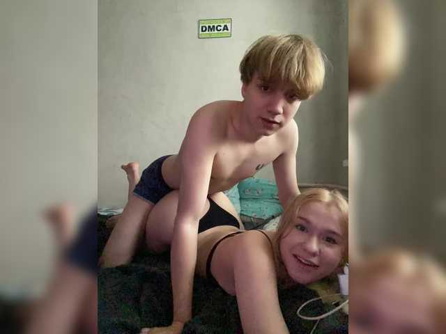 Foto porno HoneySavage se dezbraca la web pe BongaCams pe KUR.ro