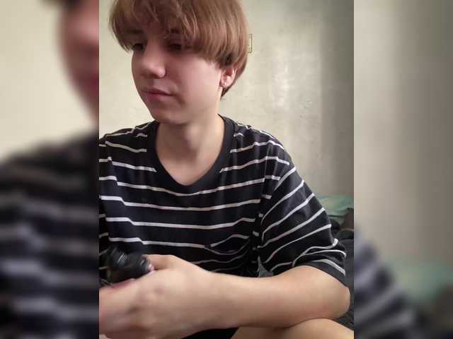 Foto porno HoneySavage se dezbraca la web pe BongaCams pe KUR.ro