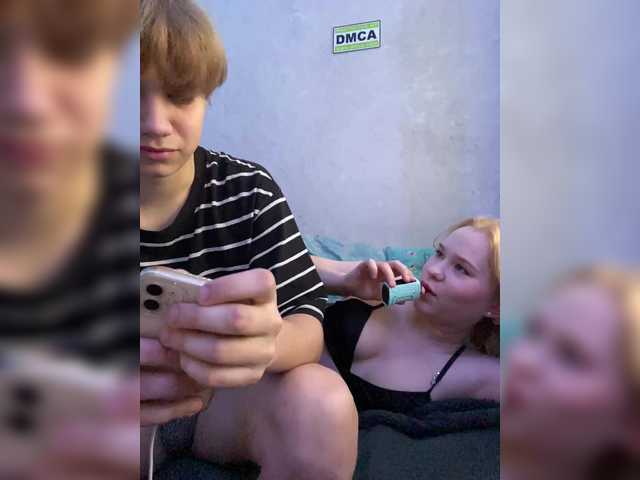 Foto porno HoneySavage se dezbraca la web pe BongaCams pe KUR.ro