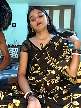 Foto porno Hot_Piya_1 se dezbraca la web pe StripChat pe KUR.ro